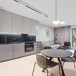 Flatbook - Center Bank Polsk Apartment