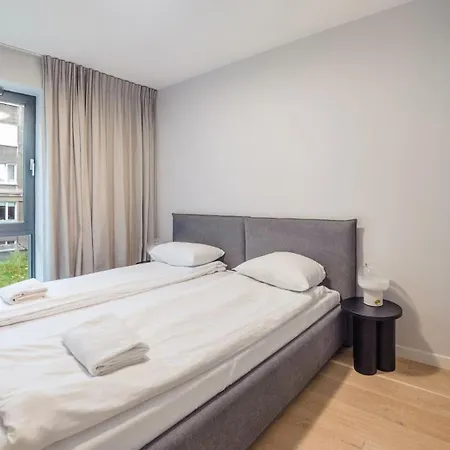 Flatbook - Center Bank Polsk アパート グディニャ