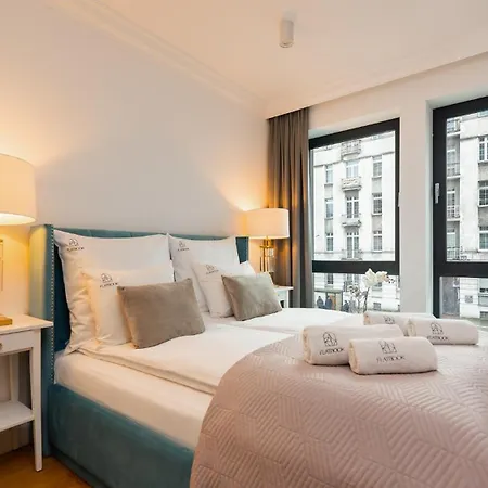 Apartment Flatbook - Center Bank Polsk