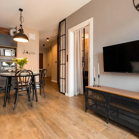 Flatbook - Center Bank Polsk Apartmán Gdyně