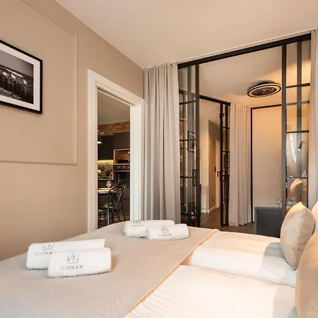 Apartment Flatbook - Center Bank Polsk